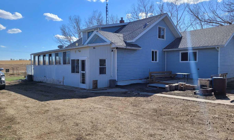 225074 Highway 583
