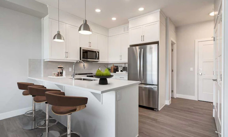 1102-110 Greenbriar Place NW