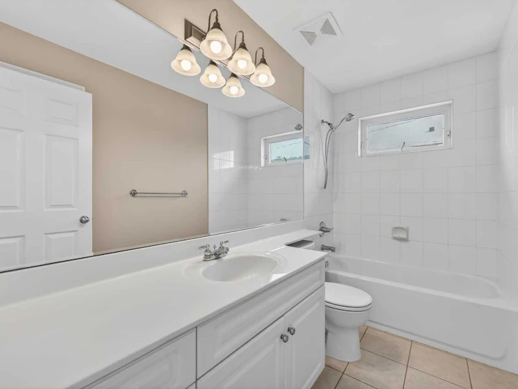 3 Hampstead Hill NW, Calgary, AB, T3A 6E5 - 27