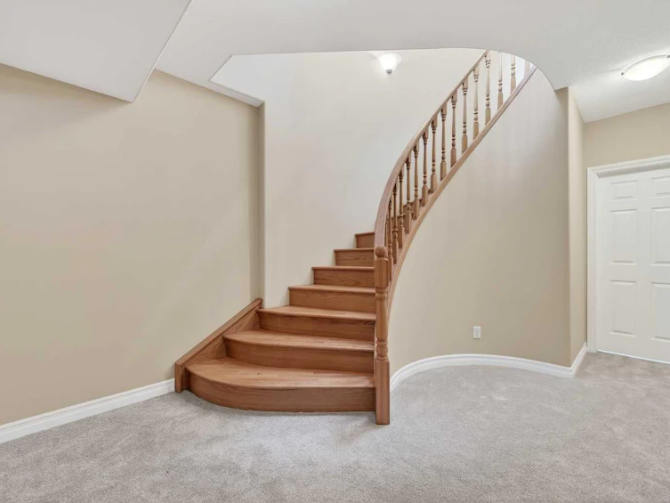 3 Hampstead Hill NW, Calgary, AB, T3A 6E5 - 31