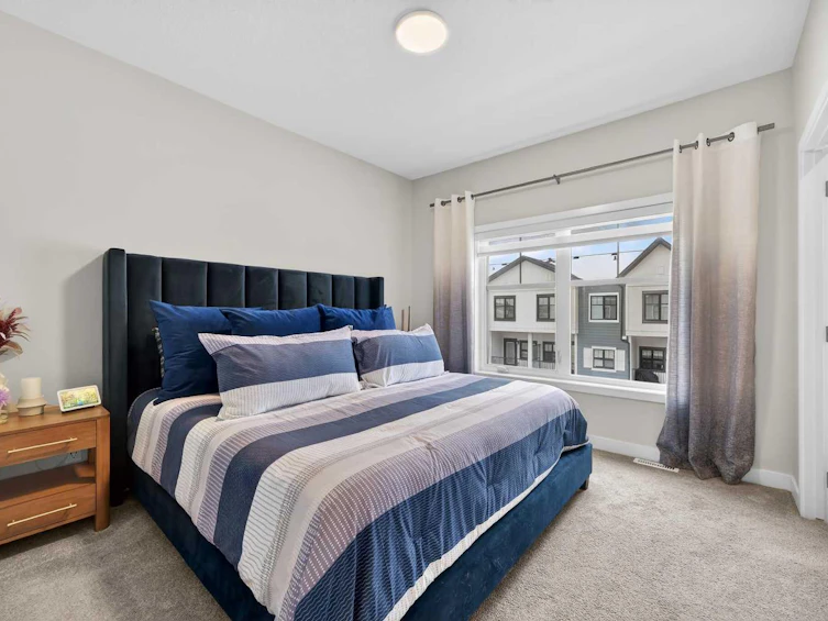 233 Les Jardins Park SE, Calgary, AB, T2C 5V3 - 25