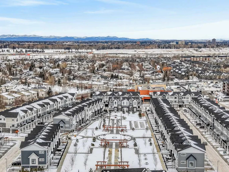 233 Les Jardins Park SE, Calgary, AB, T2C 5V3 - 45