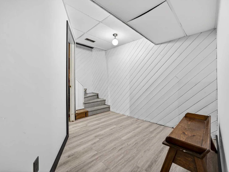 100 Strathcona Close SW, Calgary, AB, T3H 1L3 - 27