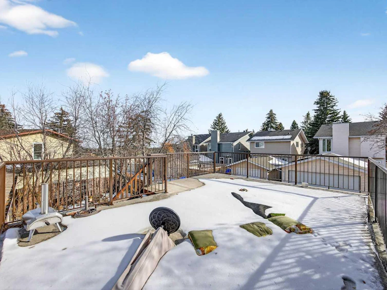 100 Strathcona Close SW, Calgary, AB, T3H 1L3 - 41