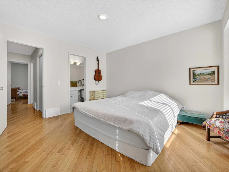 100 Strathcona Close SW, Calgary, AB, T3H 1L3 - 20