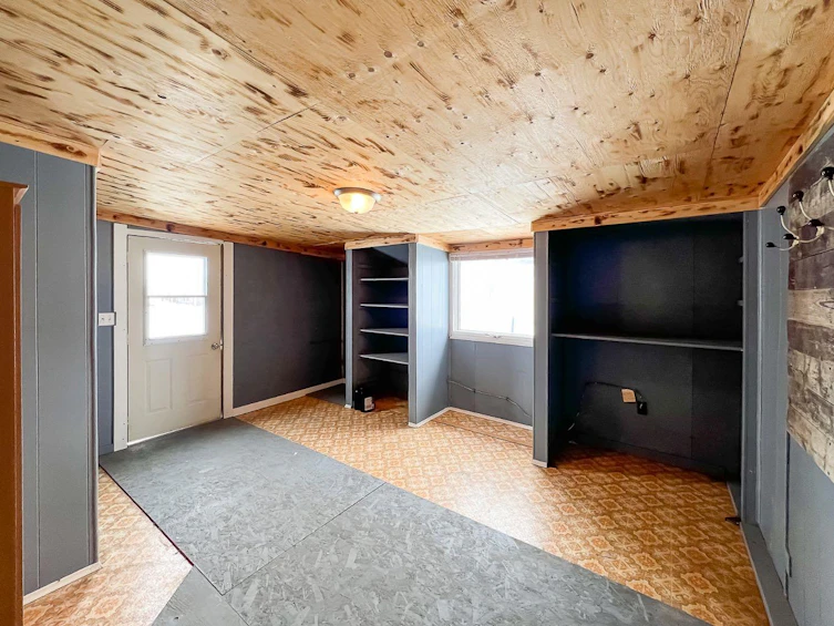 5128 North Avenue, Smoky River M.D., AB, T0H 1G0 - 3
