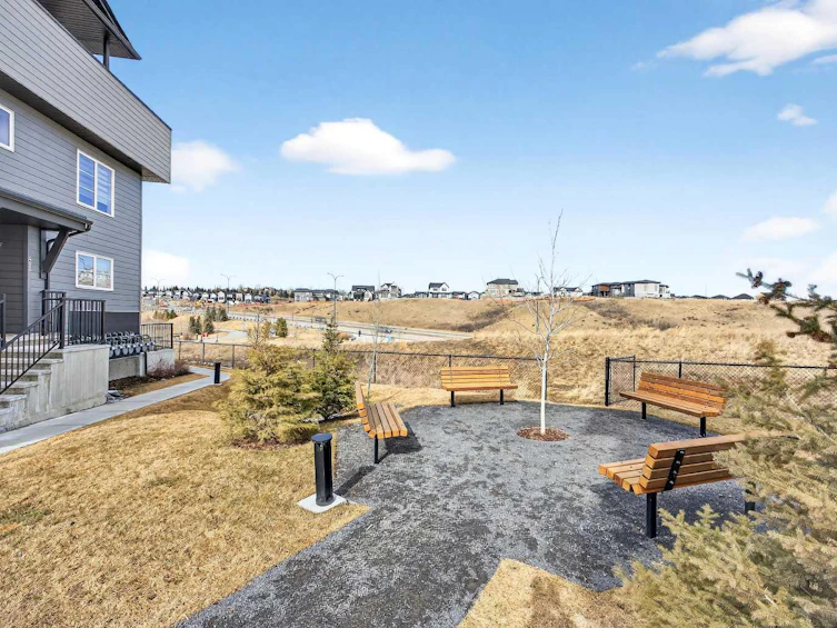 412-260 Rowley Way NW, Calgary, AB, T3L 0H5 - 2