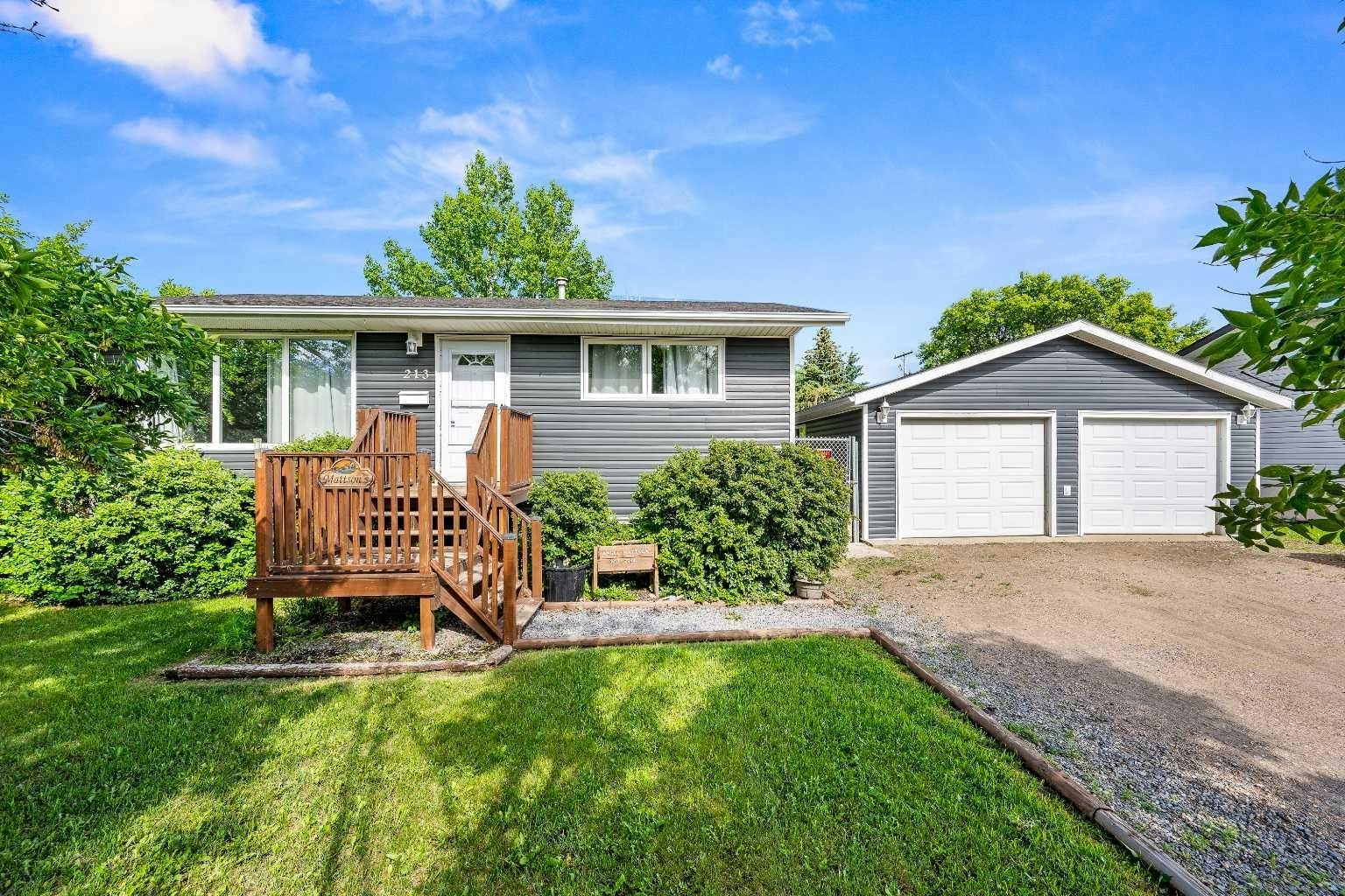 213 3 Street W, Lashburn, SK, S0M 1H0
