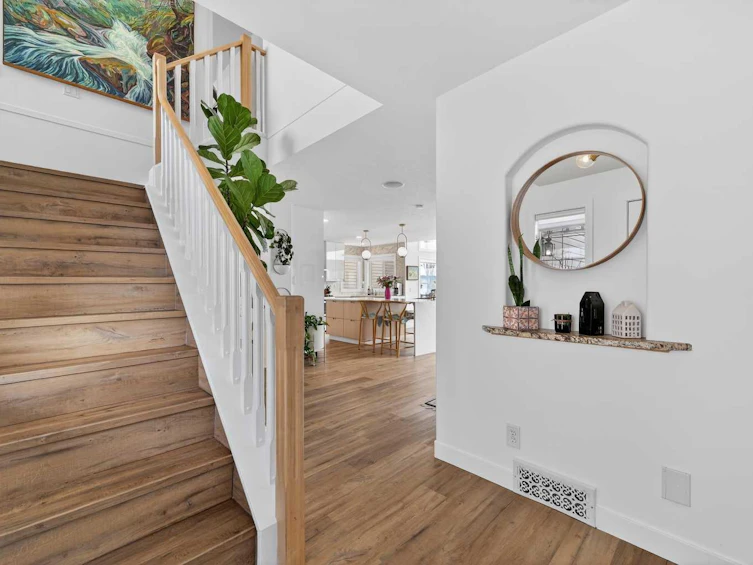 46 Springbluff Boulevard SW, Calgary, AB, T3H 4V6 - 5