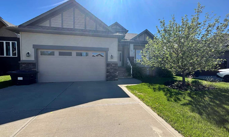 29 Emily Crescent