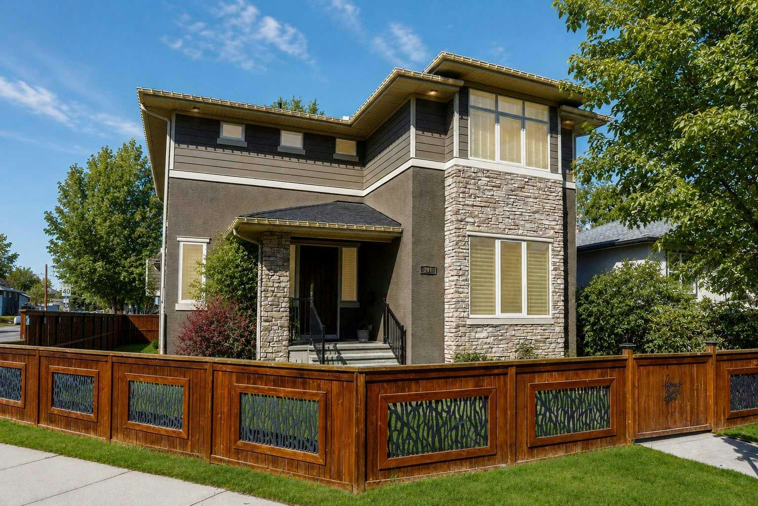201 12 Street NE, Calgary, AB, T2E 4P7