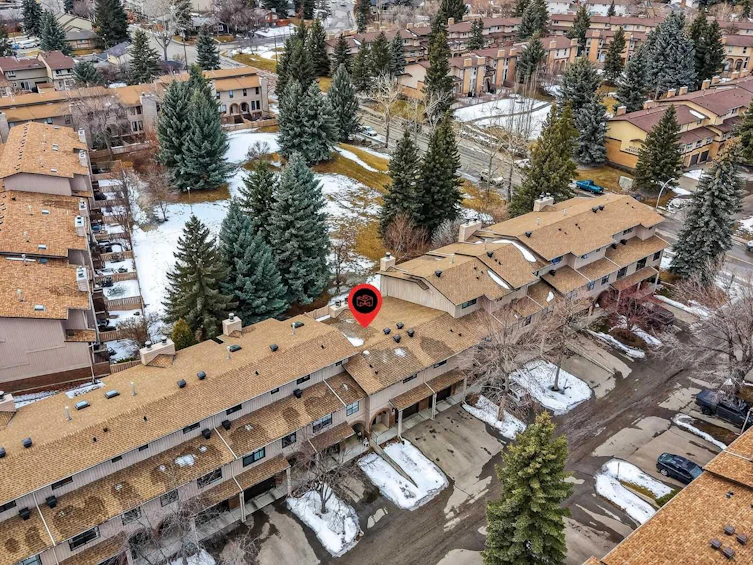 14 Canterbury Gardens SW, Calgary, AB, T2W 2S9 - 35