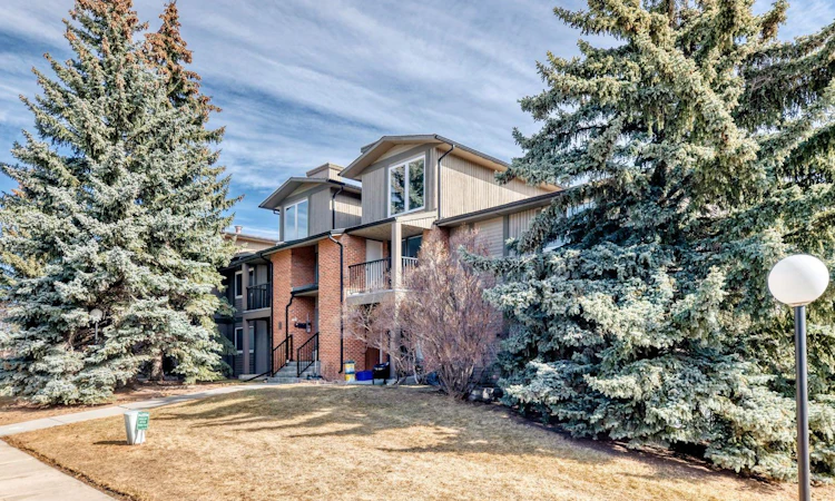 824-6400 Coach Hill Road SW