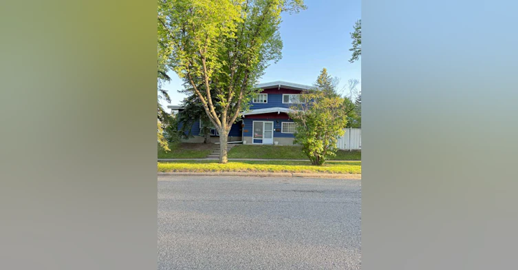 3631 Varsity Drive NW, Calgary, AB, T2L 1Z6
