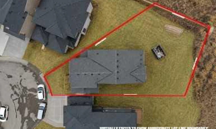 203 Langwell Common SE