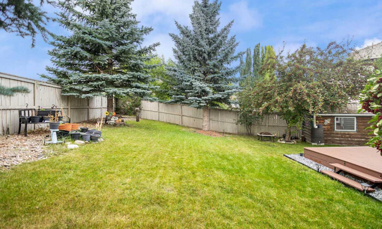 331 Springbank Place SW