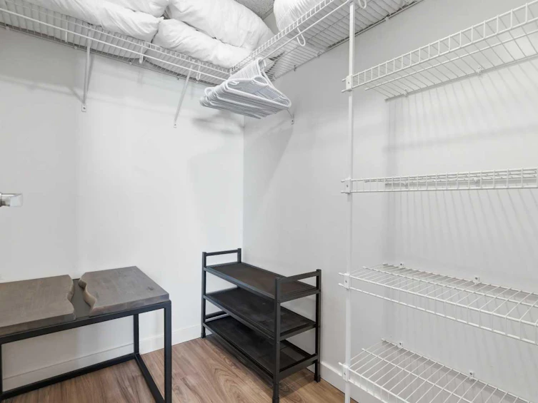 305-1629 38 Street SW, Calgary, AB, T3C 1T8 - 22