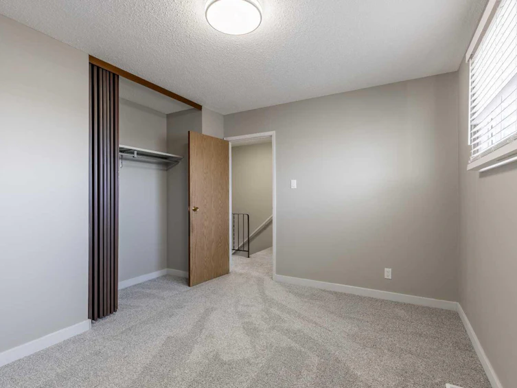 2102 13 Street N, Lethbridge, AB, T1H 2V5 - 16