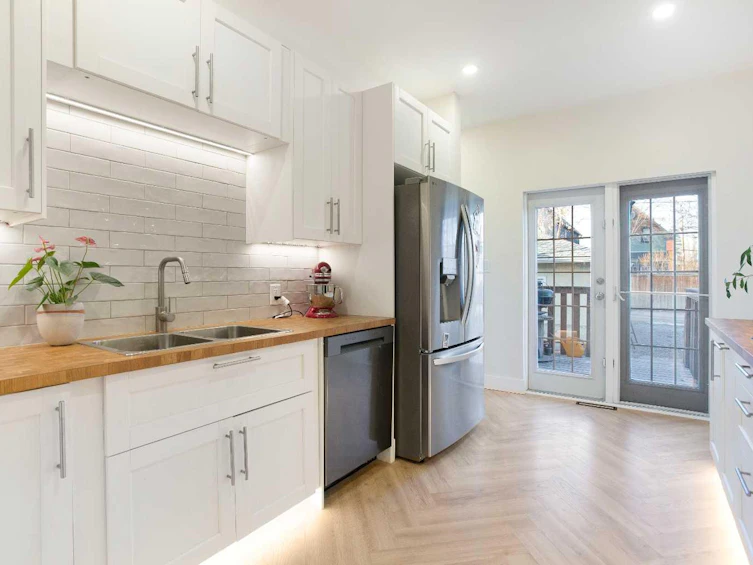 1032 18 Avenue SE, Calgary, AB, T2G 1L6 - 9