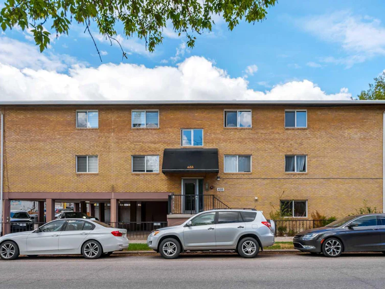 101-655 Meredith Road NE, Calgary, AB, T2E 5A9