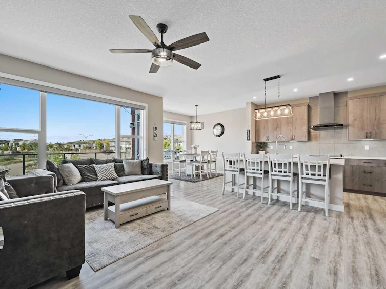 13 Cranbrook Cove SE, Calgary, AB, T3M 2S9 - 4