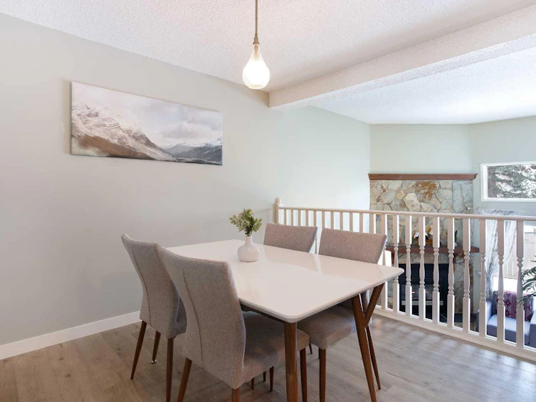 73-23 Glamis Drive SW, Calgary, AB, T3E 6S3 - 6