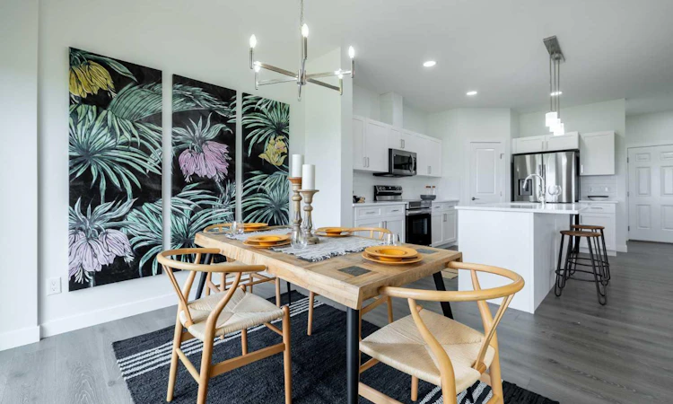 304 Edgefield Close