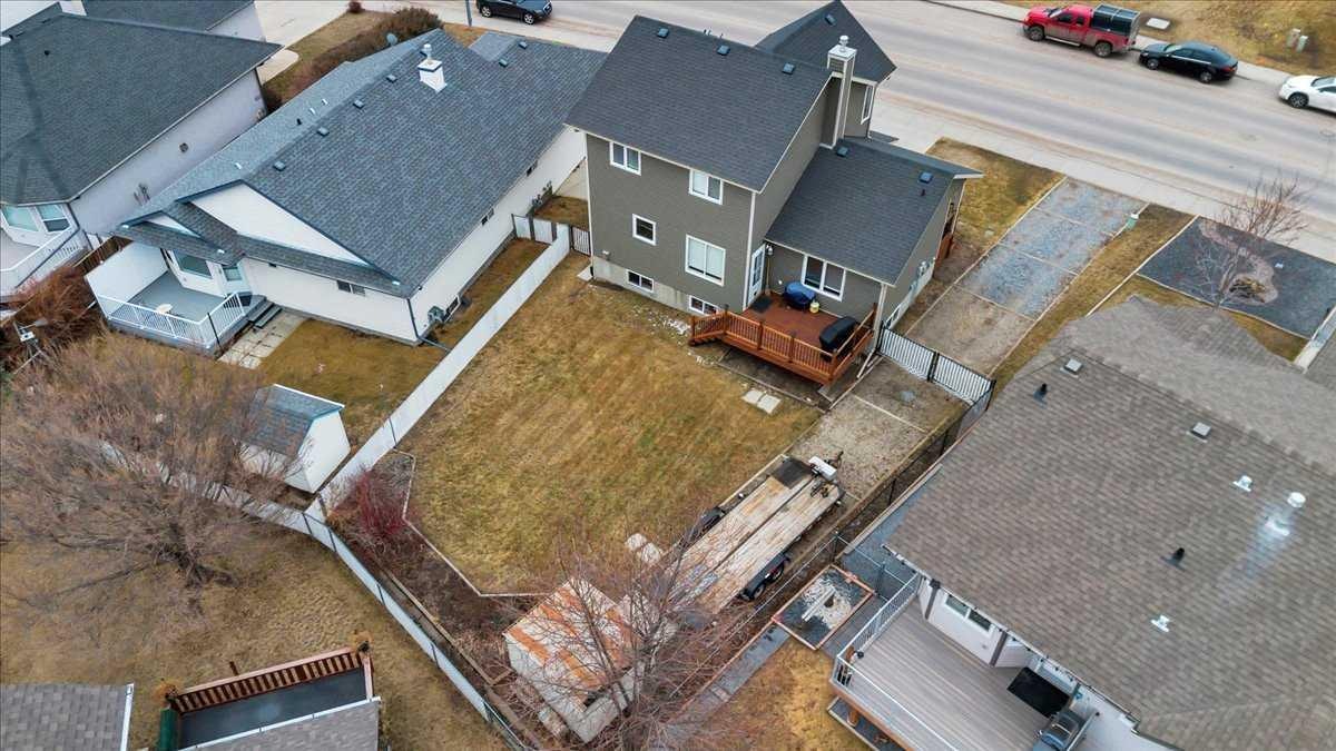 90 Parklane Drive, Strathmore, AB, T1P 1R2