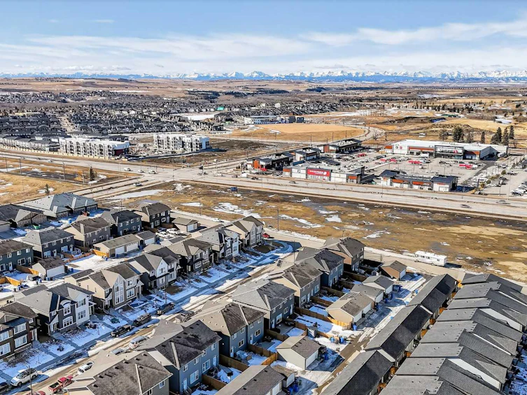 94 Wolf Gate NW, Okotoks, AB, T1S 5T9 - 36