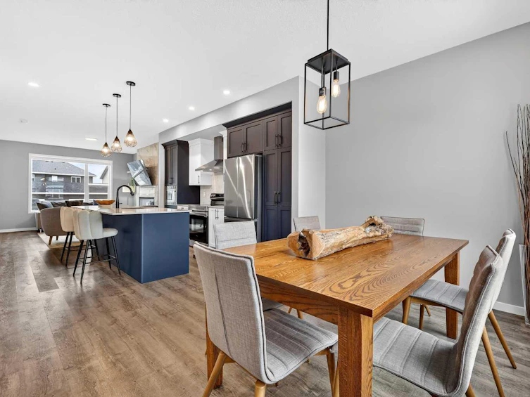 94 Wolf Gate NW, Okotoks, AB, T1S 5T9 - 3
