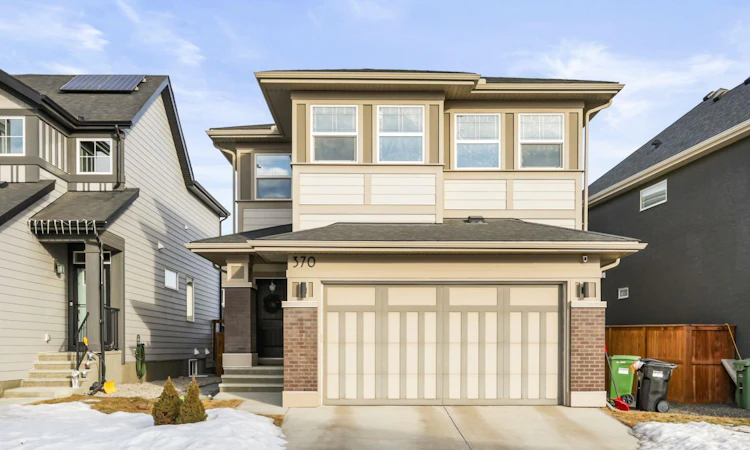 370 Magnolia Heath SE