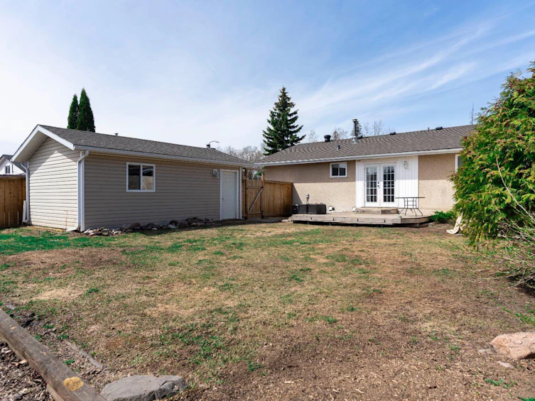 209 Woodland Drive, Fort Mcmurray, AB, T9K 1A4 - 38