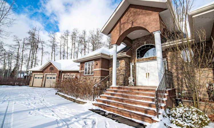 295 Jarvis Glen Close