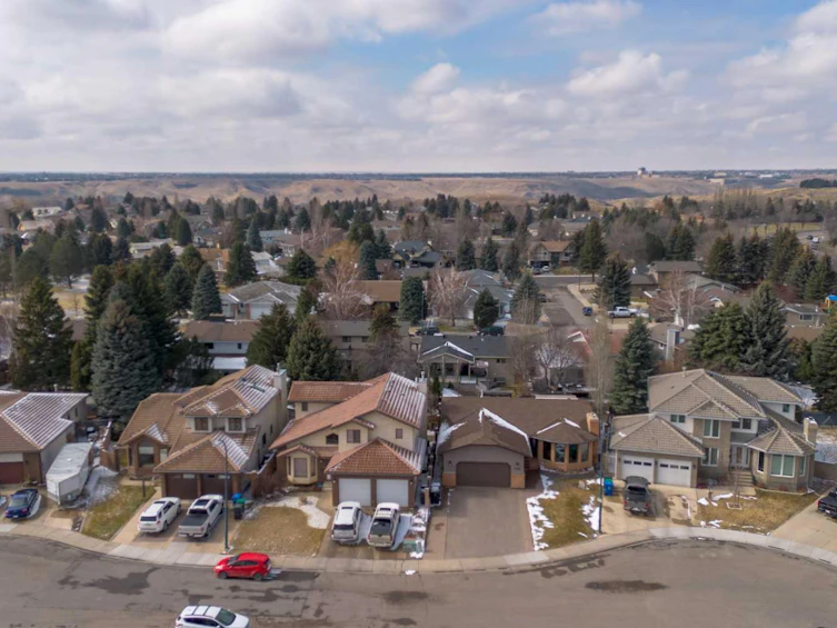 2210 26 Avenue S, Lethbridge, AB, T1K 6K2 - 42