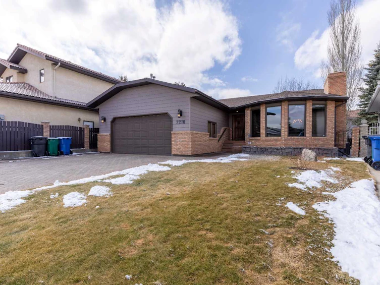 2210 26 Avenue S, Lethbridge, AB, T1K 6K2 - 3