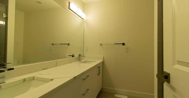 Upper-1512 21 Avenue NW, Calgary, AB, T2M 1L8 - 17