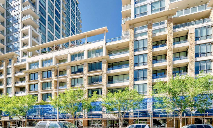 1126-222 Riverfront Avenue SW