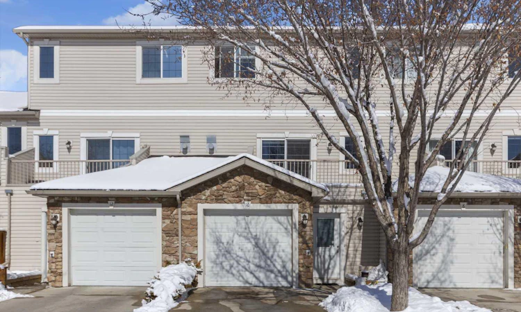 10 West Cedar Rise SW