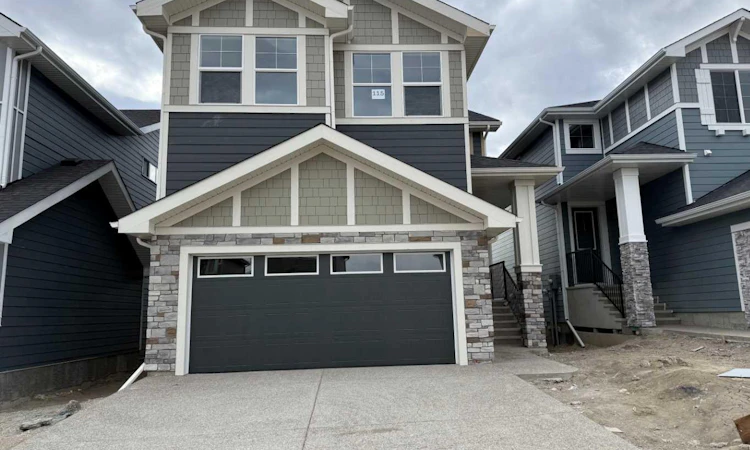 115 Sundown Crescent