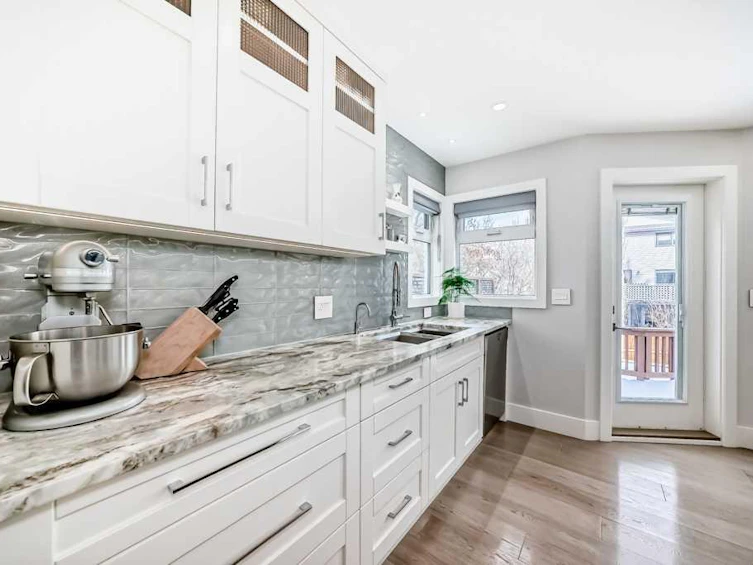 256 Riverside Mews SE, Calgary, AB, T2C 3Y8 - 16