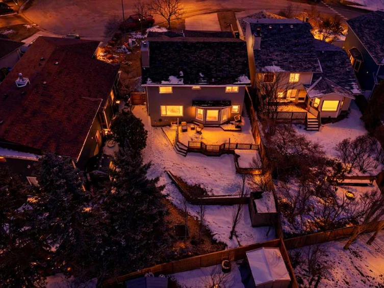 256 Riverside Mews SE, Calgary, AB, T2C 3Y8 - 4