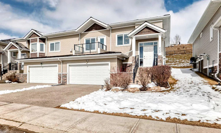 520 Rocky Vista Gardens NW