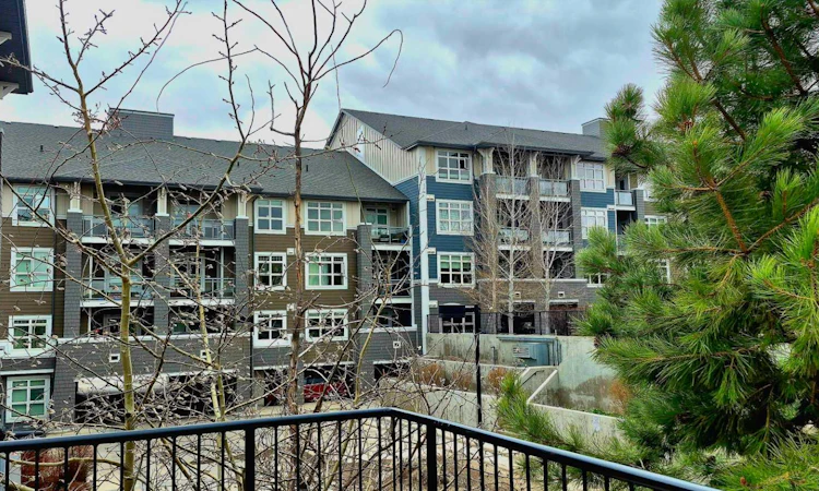 226-25 Auburn Meadows Avenue SE