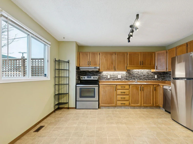 4530 Montgomery Avenue NW, Calgary, AB, T3B 0K9 - 13