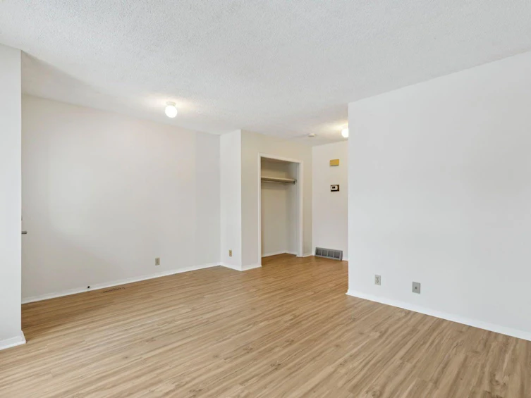 4530 Montgomery Avenue NW, Calgary, AB, T3B 0K9 - 11
