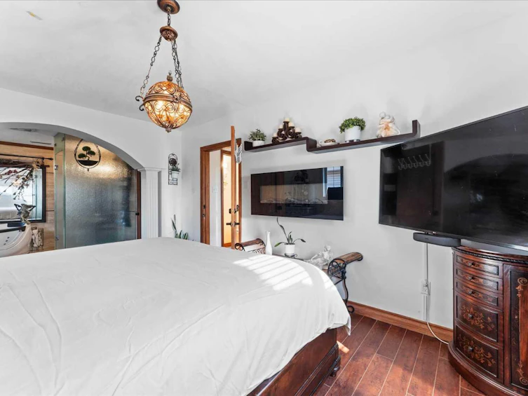 11124 110a Avenue, Edmonton, AB, T5H 1K1 - 22