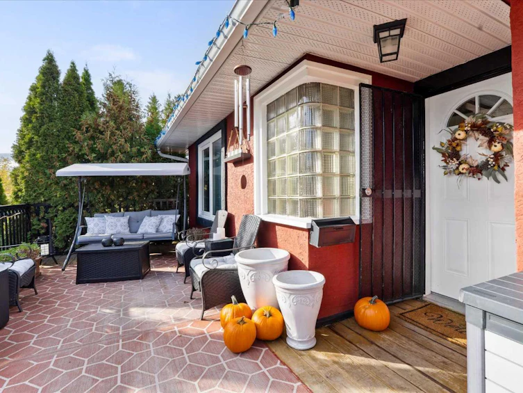 11124 110a Avenue, Edmonton, AB, T5H 1K1 - 4