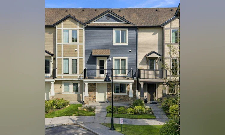 148 Legacy Point SE