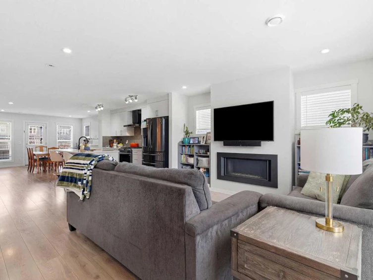 479 Cranbrook Square SE, Calgary, AB, T3M 3E3