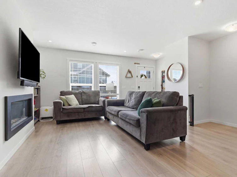 479 Cranbrook Square SE, Calgary, AB, T3M 3E3 - 5